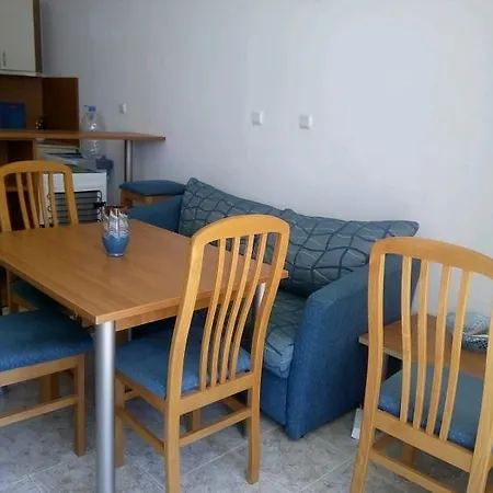 Appartamento Studio In Astoria