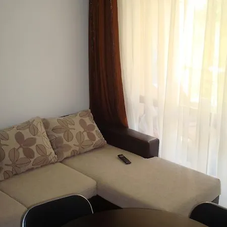 Appartamento Studio In Astoria